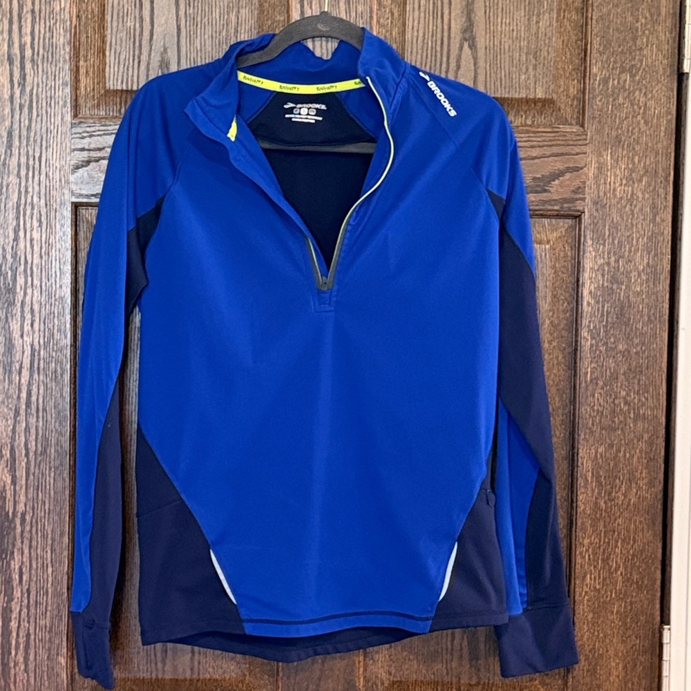 Brooks Royal Blue Drift 1/2 Zip Long Sleeve Top size small unisex